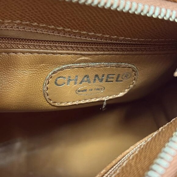 Auth CHANEL - Brown Calfskin Shoulder Bag - Picture 8 of 9